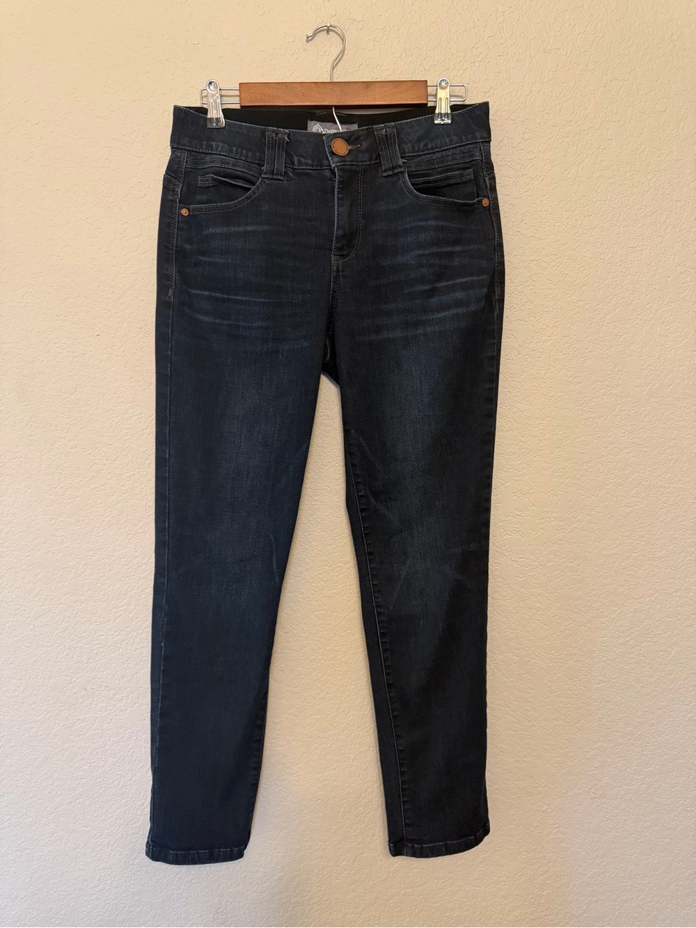 Democracy Ab Technology Classic High-Rise Dark Jeans Size 6